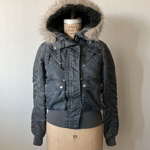 BKE Bomber Jacket | Lots of POCKETS ! | Womens sz Small | Grey | Faux Fur Hoodie - Picture 3 of 11